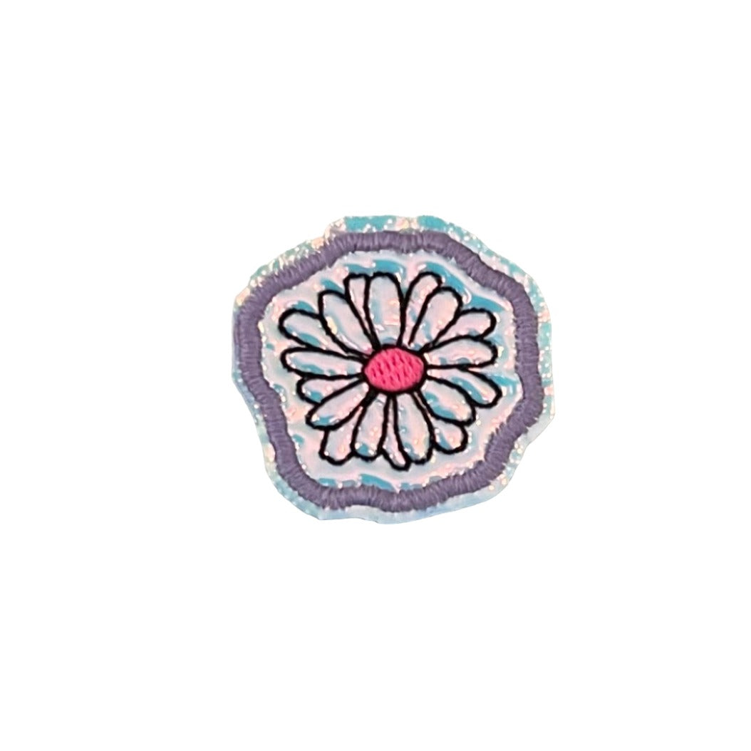 Charming Daisy Patch for Custom Hats, Apparel, and Accessories