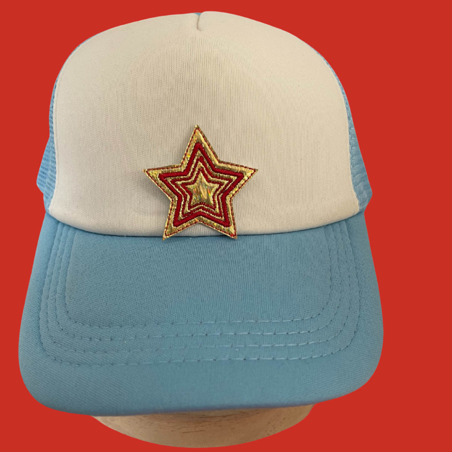 Retro star iron-on patch in red and gold embroidery, perfect for adding a bold, star-studded touch to your clothing or accessories, and ideal for customization.